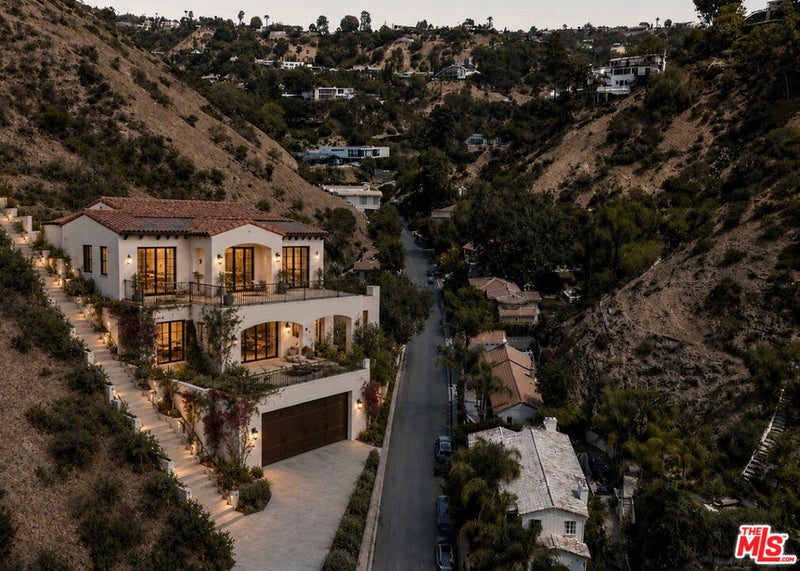 2133 Outpost Drive