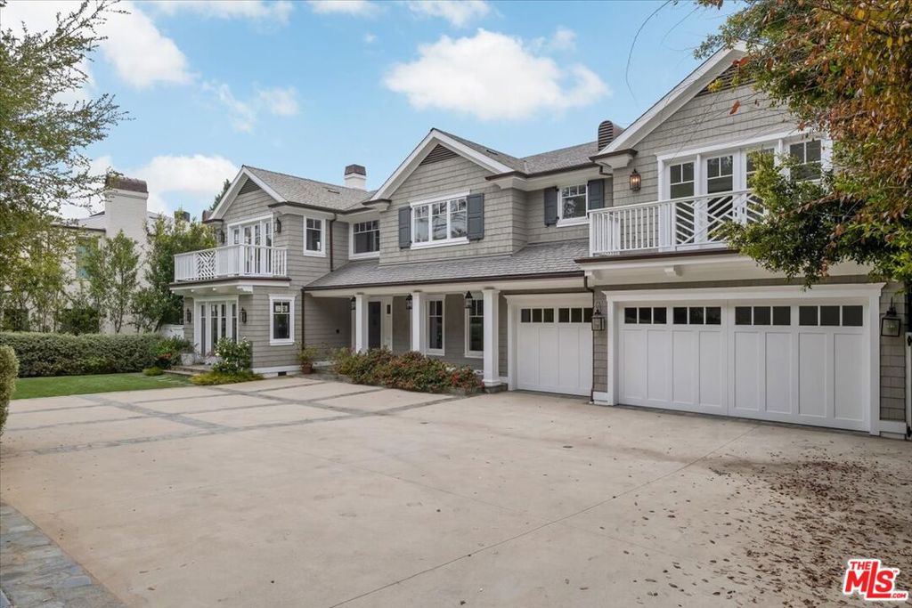 Properties 1 117 S BURLINGAME Avenue