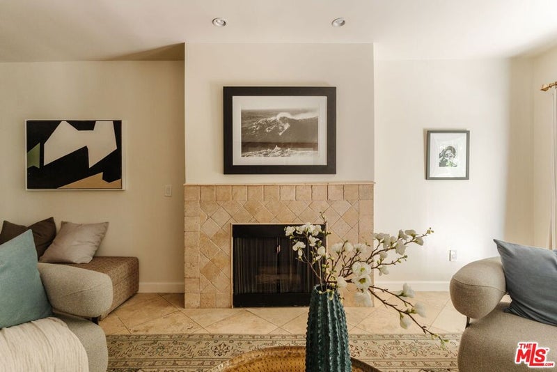 2332 Fox Hills Drive 103