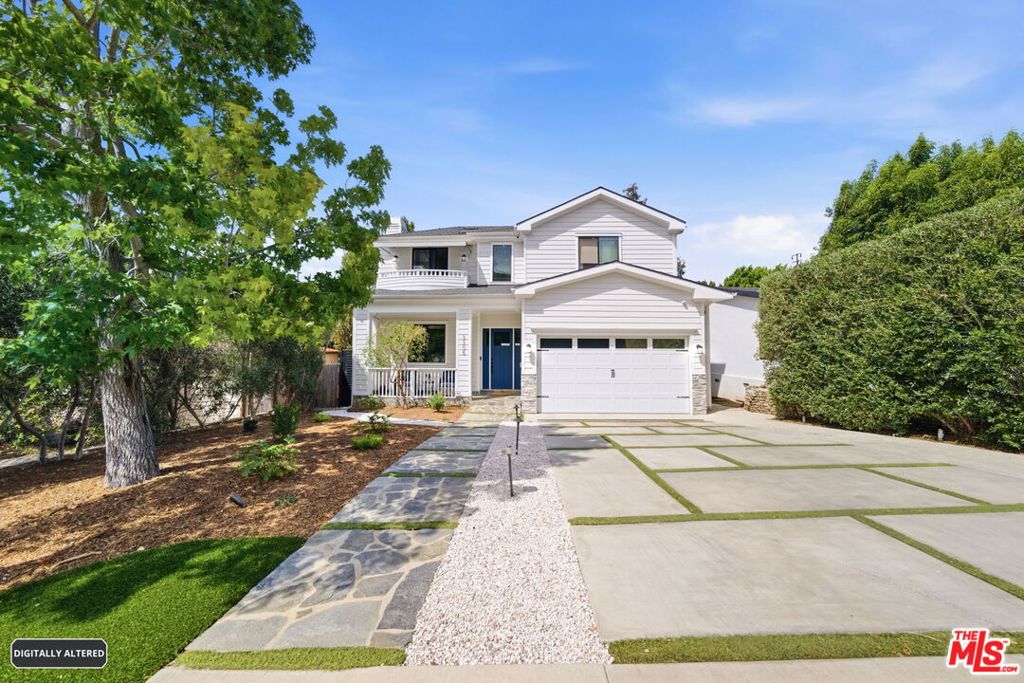 3305 Veteran Avenue