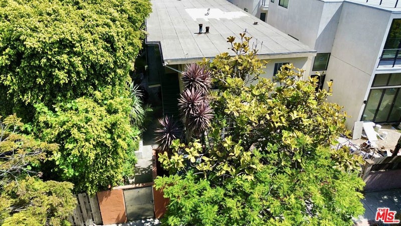 512 Westminster Avenue