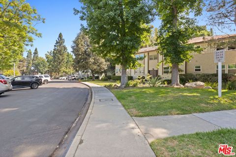 5830 Bowcroft Street 4 Los Angeles CA 90016