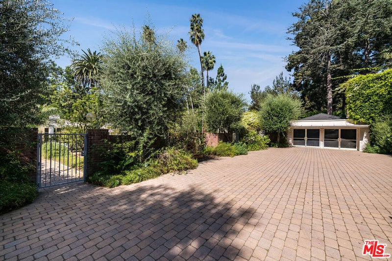 101 Bel Air Road
