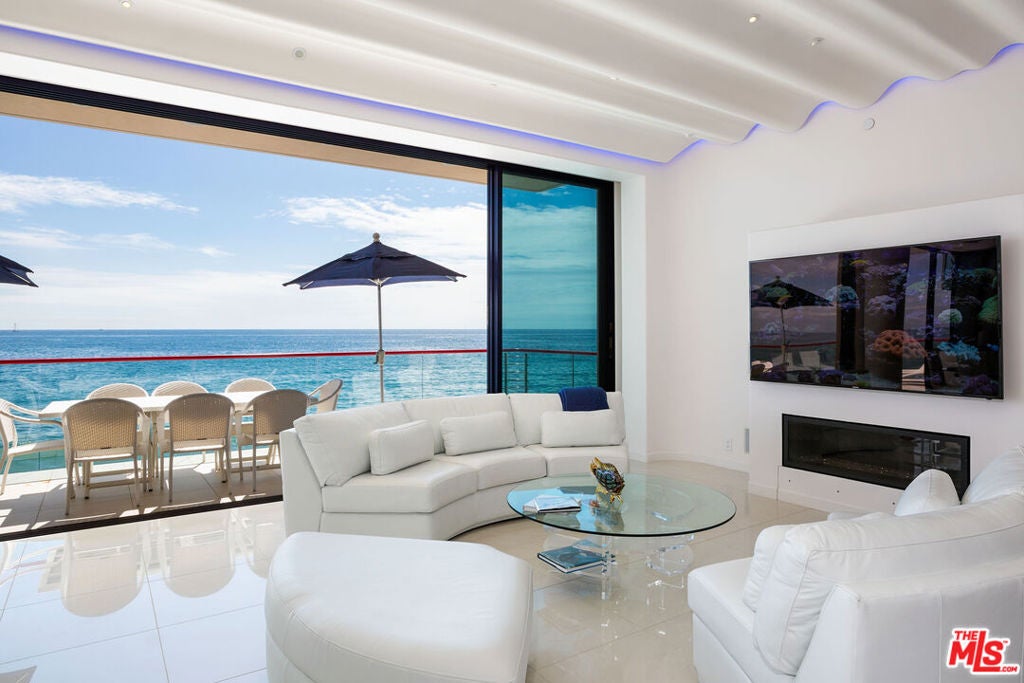 27082 Malibu Cove Colony Drive