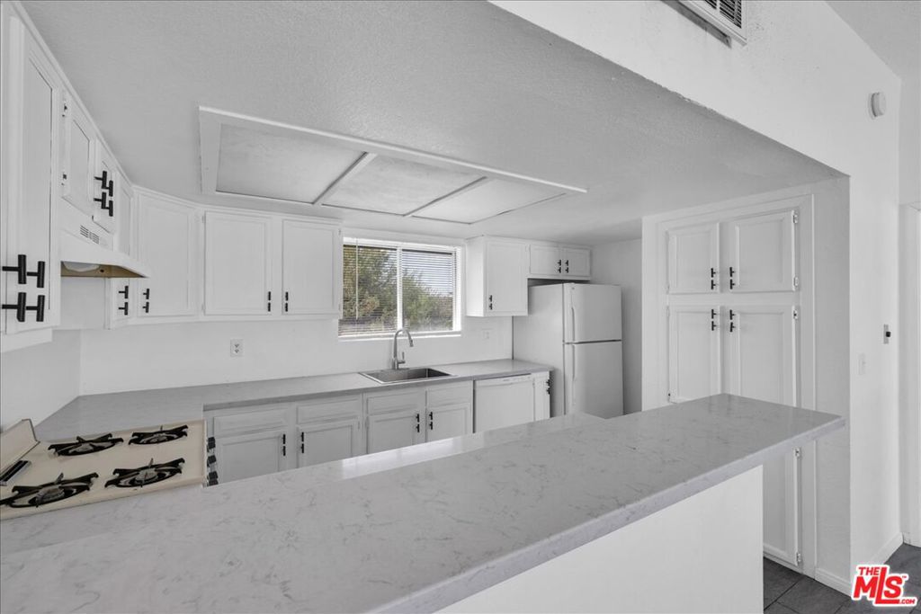 74077 Cactus Drive