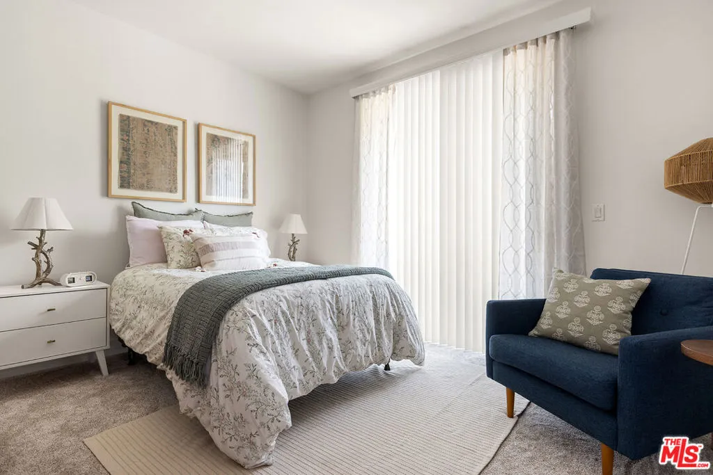 Los Angeles, California 90064, United States, 3 Bedrooms Bedrooms, ,3 BathroomsBathrooms,Residential,Active,236288