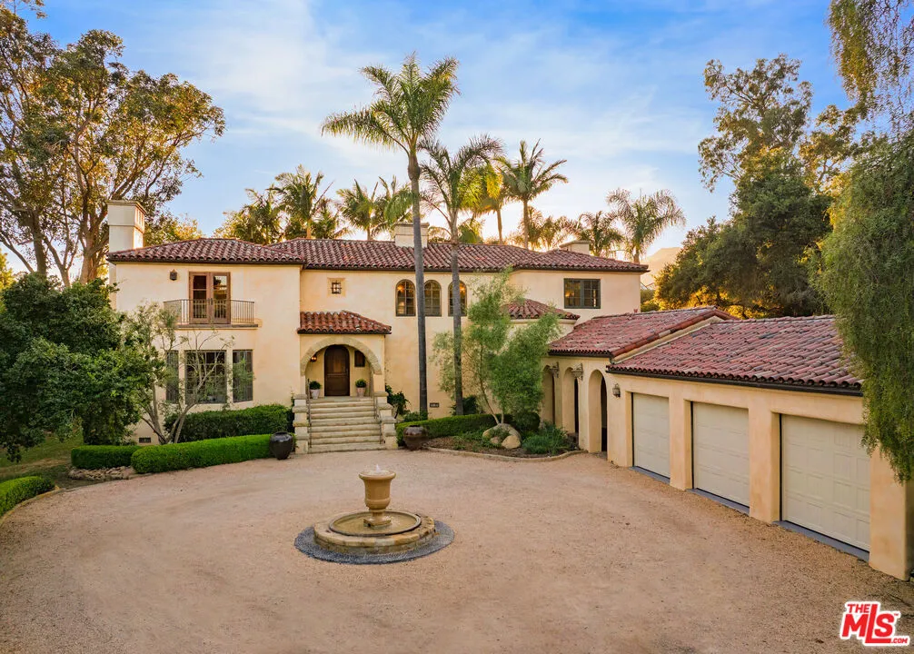 Montecito, California 93108, United States, 5 Bedrooms Bedrooms, ,6 BathroomsBathrooms,Residential,Active,172513