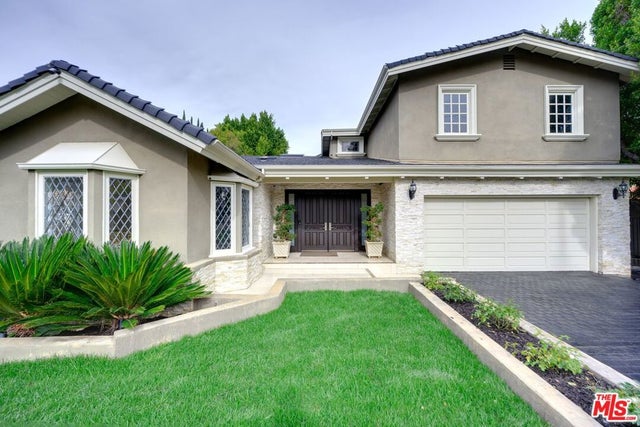 18519 Linnet Street, Los Angeles