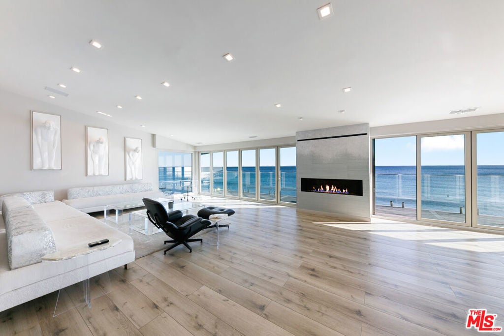 25216 Malibu Road