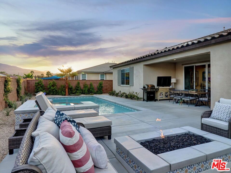 81921 Fiori Del Deserto Drive