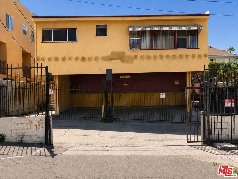 325 S Westlake Avenue