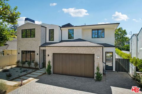 4113 Woodman Avenue Sherman Oaks CA 91423