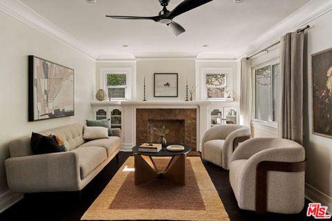 5748 7th Avenue Los Angeles CA 90043