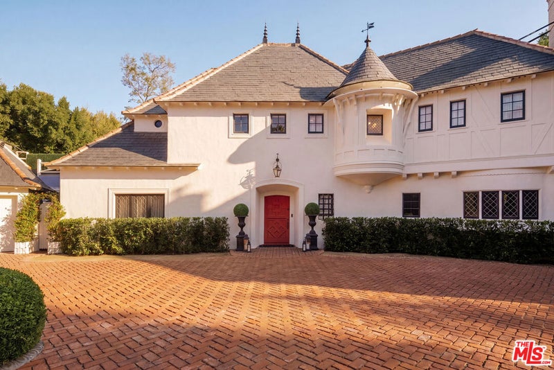 1027 Ridgedale Drive