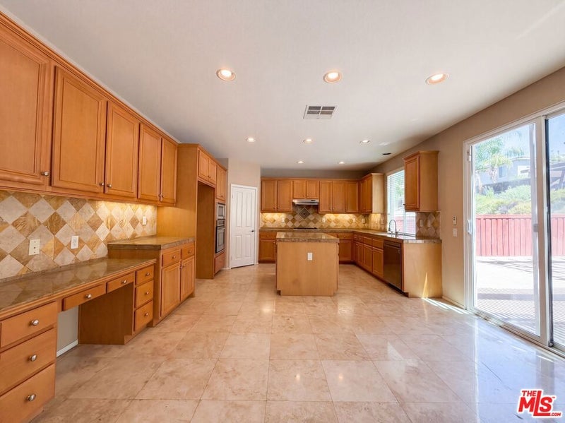 17780 Sweetgum Lane