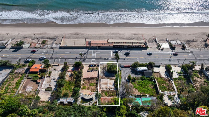 21443 Pacific Coast Highway