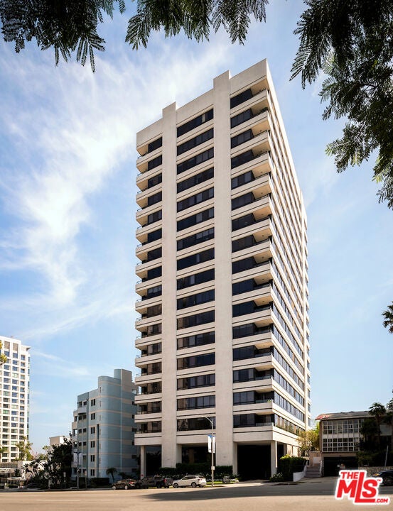 10350 Wilshire Boulevard 404