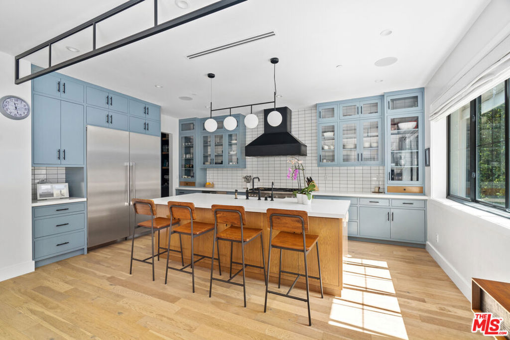 12518 Indianapolis Street