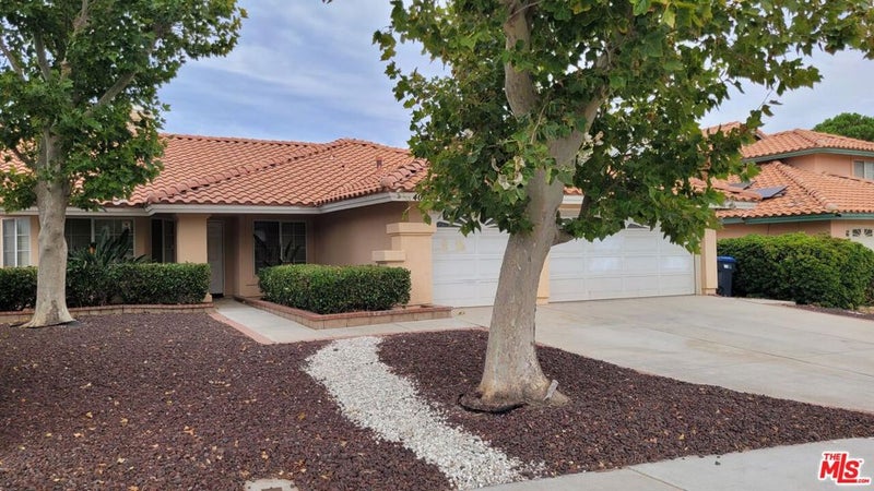40001 Palmetto Drive