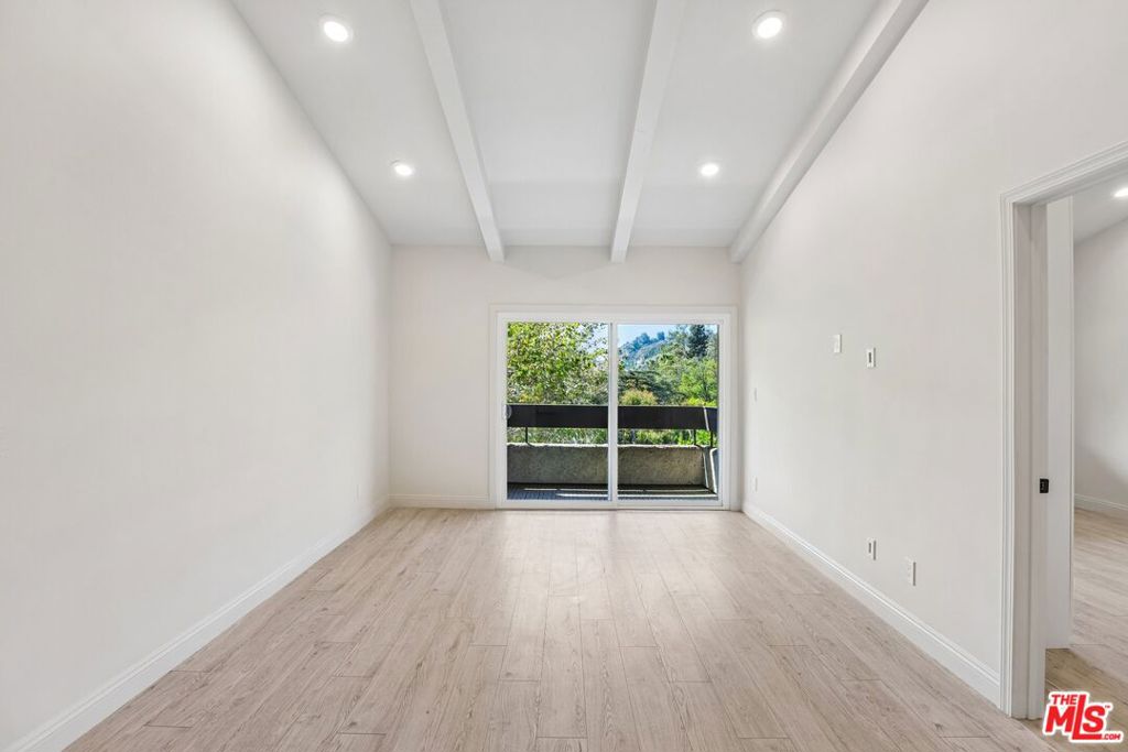 2700 Cahuenga Boulevard E 4313