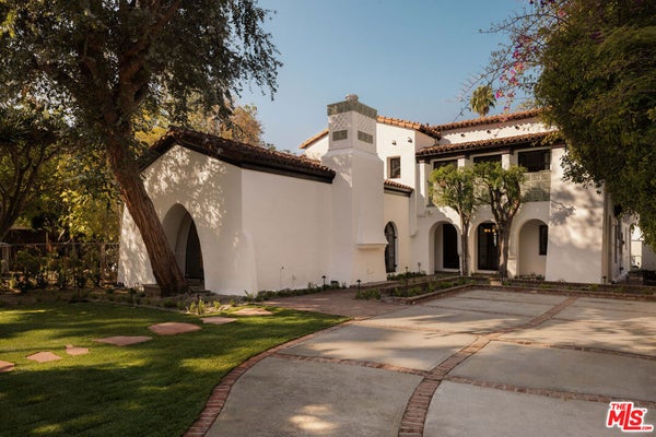 1641 N OGDEN DR, LOS ANGELES, CA 90046 - Image 0fcfa6821e75e49dfd845e8ec1e79673/2608442945