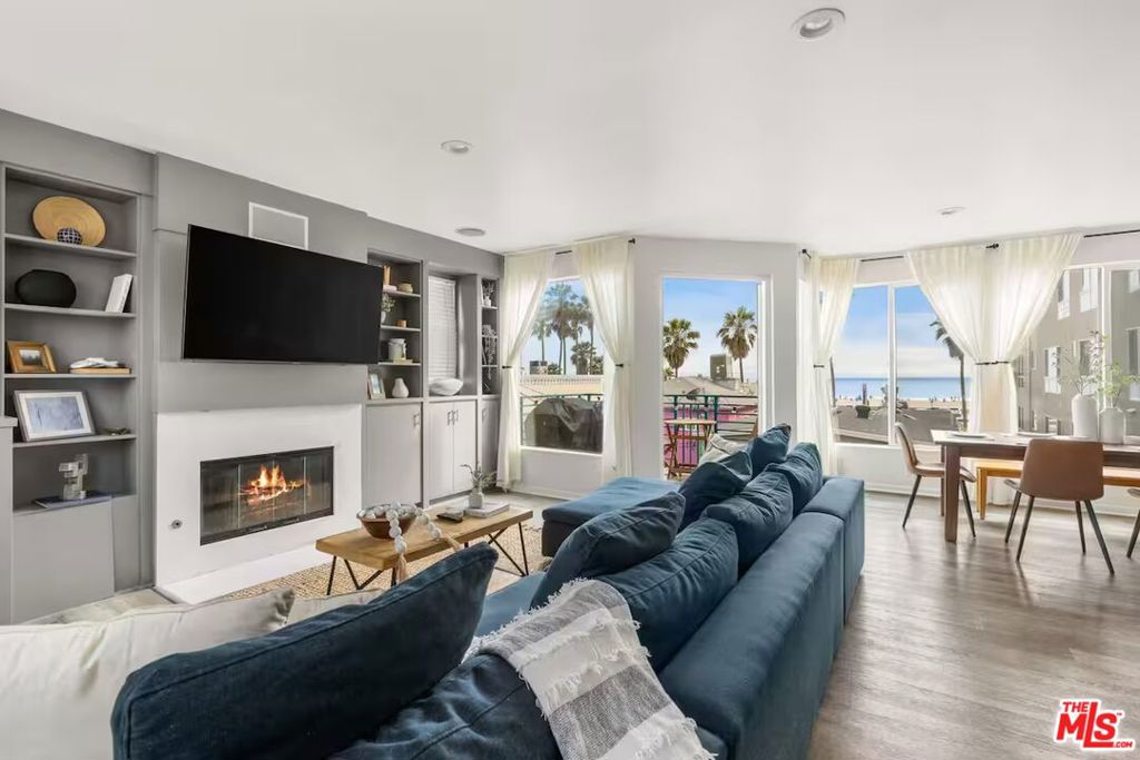 10 20th Avenue