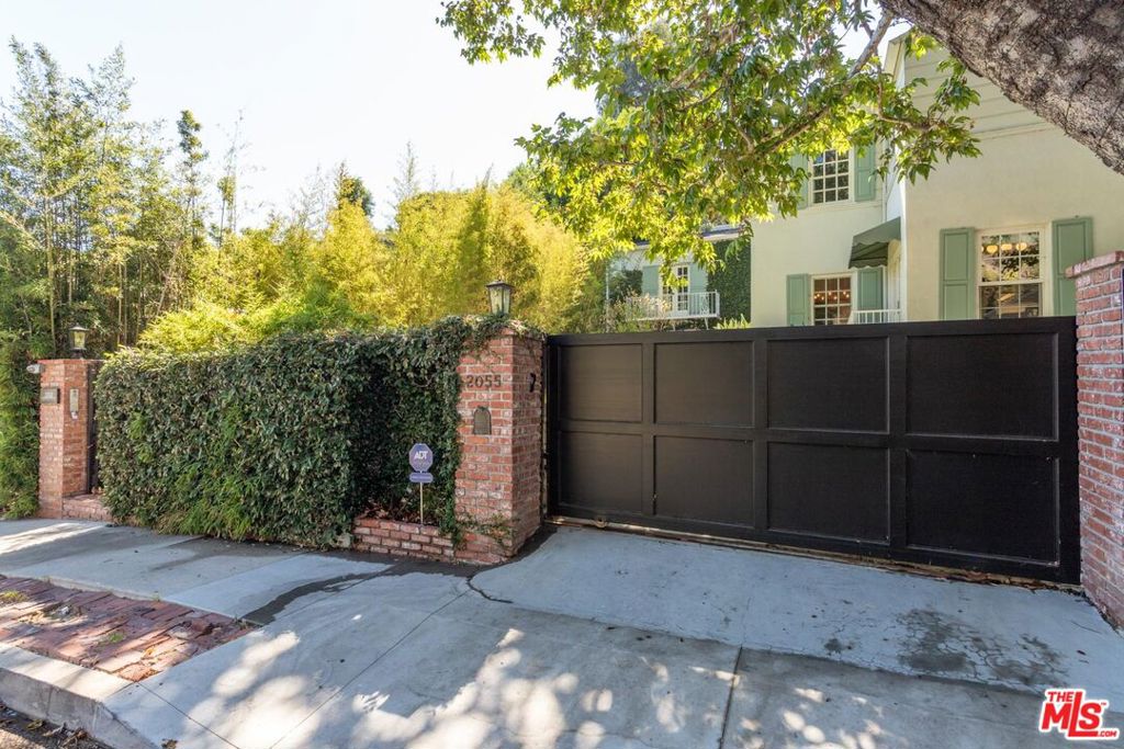 2055 Outpost Drive