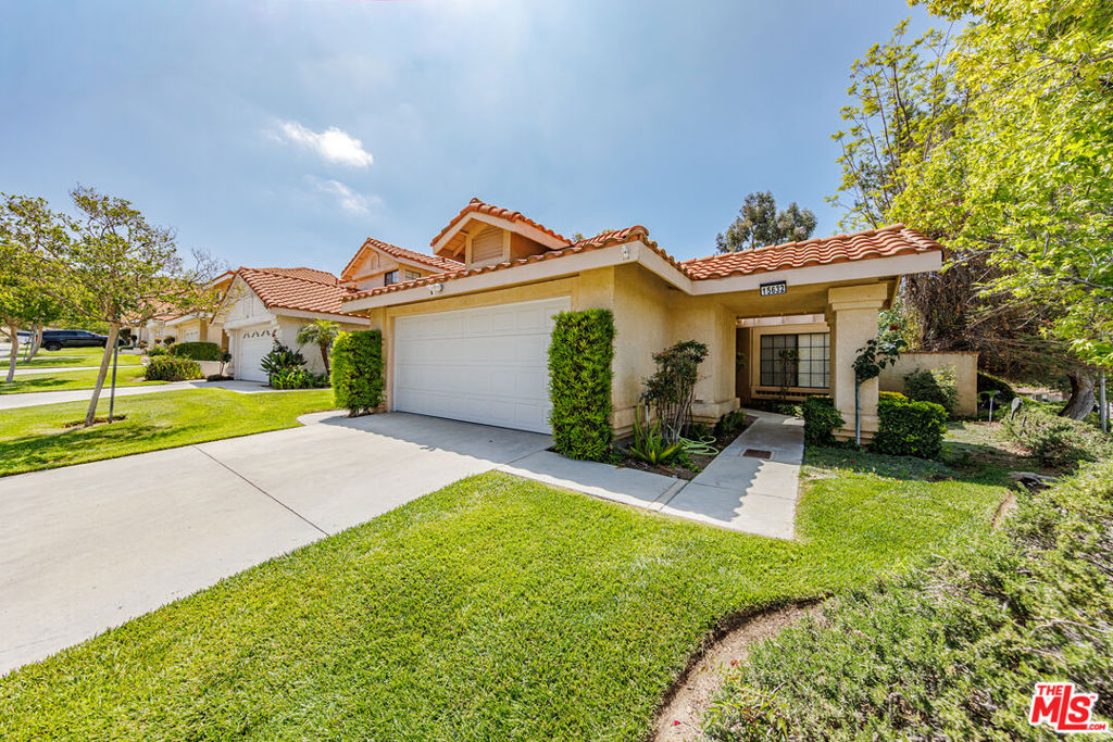 15632 Meadow Drive