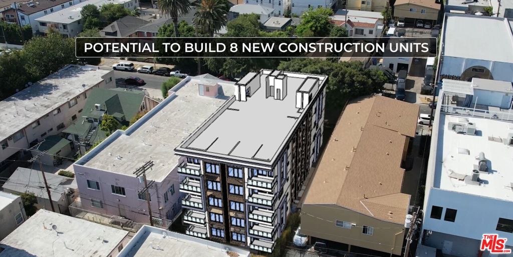 5816 Willoughby Avenue