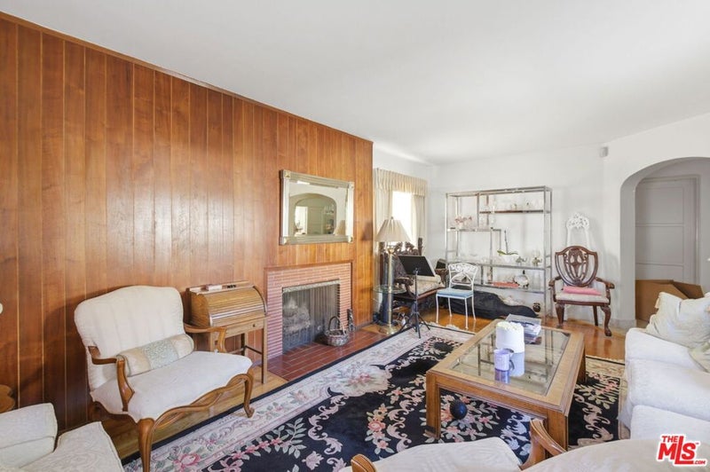 3513 W 78th Street