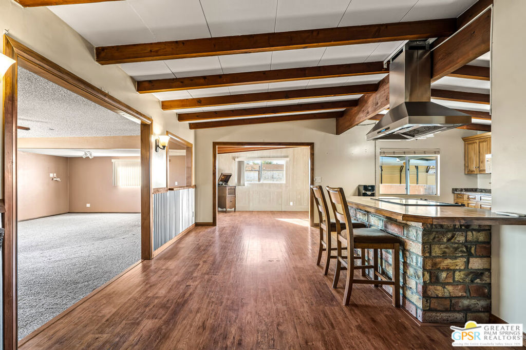 57158 Hillcrest Drive