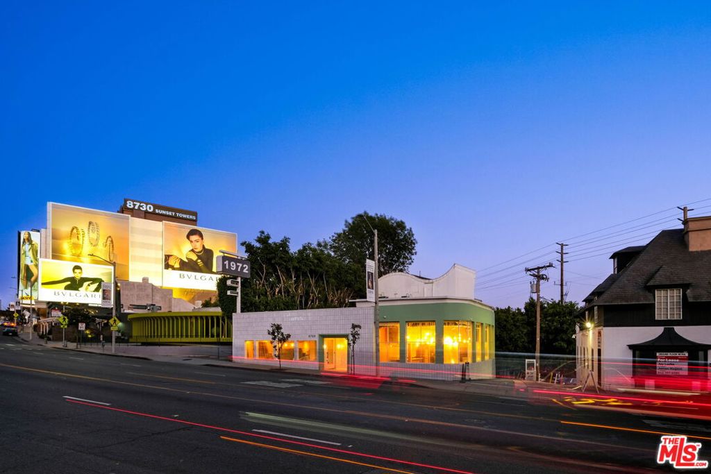 8768 W Sunset Boulevard