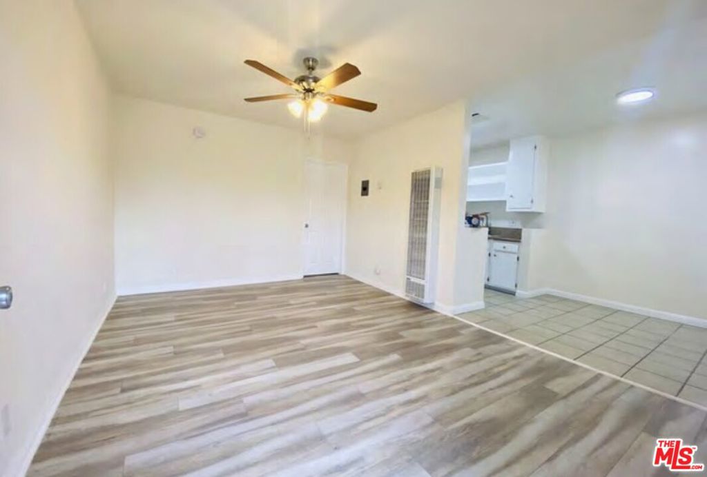 2211 S Genesee Avenue