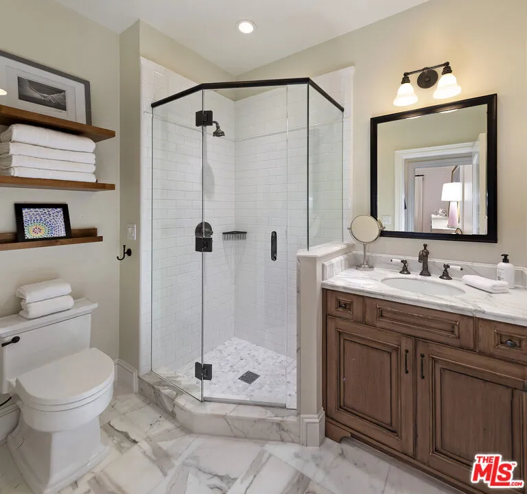 Santa Barbara, California 93108, United States, 5 Bedrooms Bedrooms, ,5 BathroomsBathrooms,Residential,Active,251676