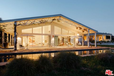 1742 Deerhill Trail Topanga CA 90290