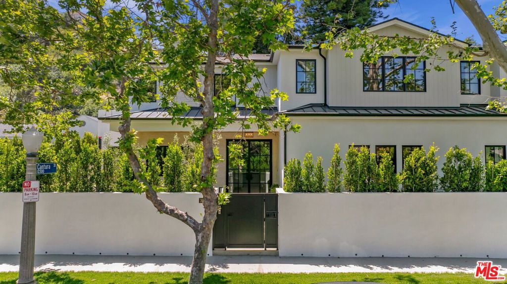 Properties 1 3935 Rhodes Avenue