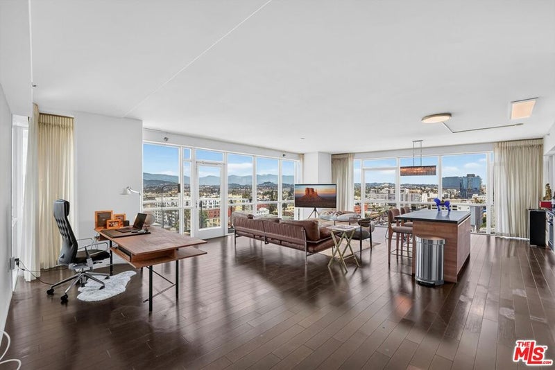3785 Wilshire Boulevard 1212