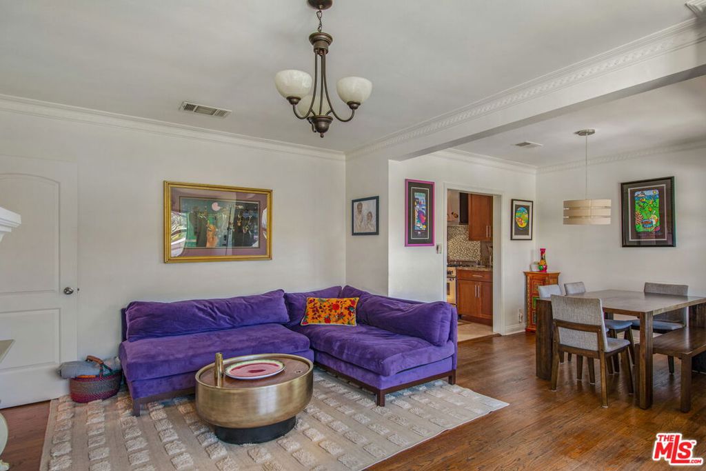 6312 S Verdun Avenue