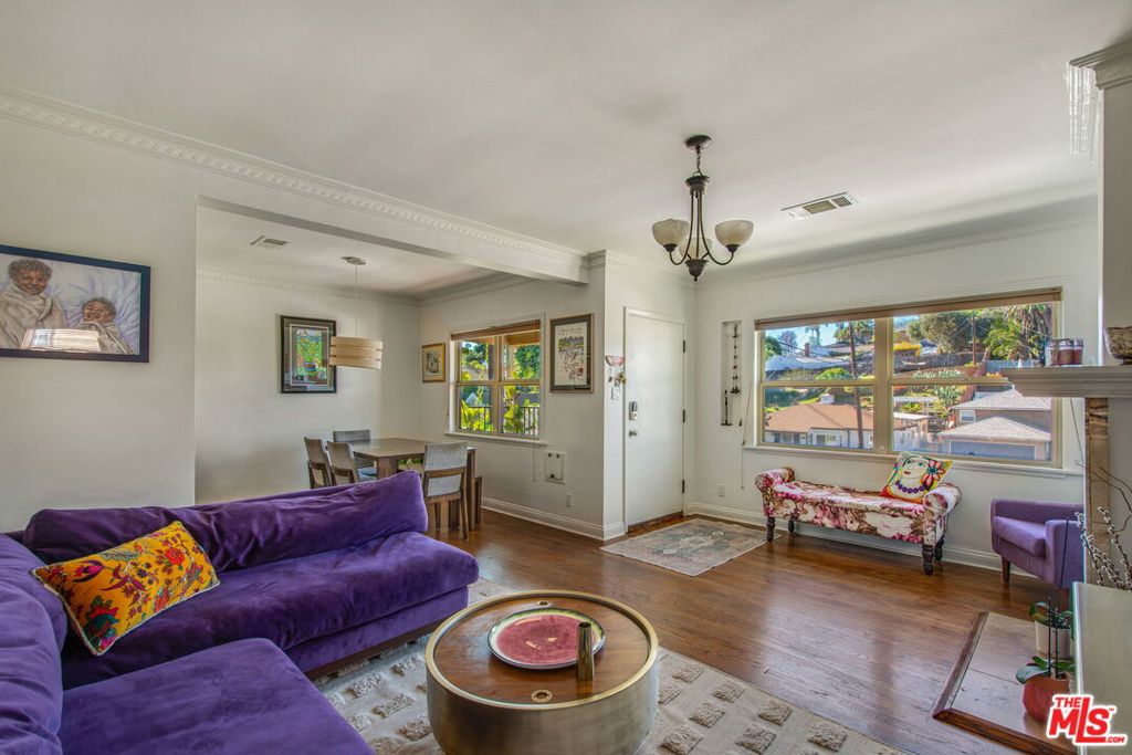 6312 S Verdun Avenue