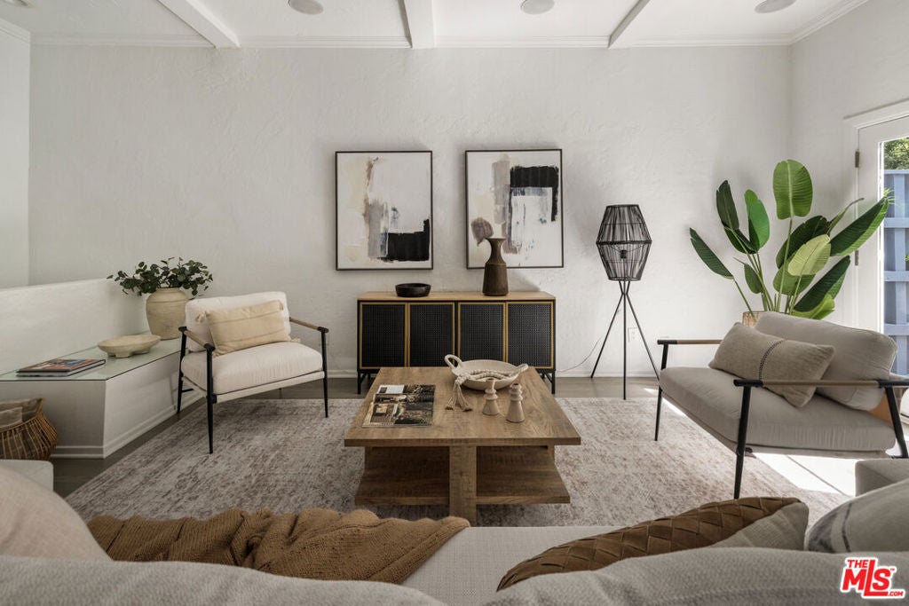 8326 Kirkwood Drive