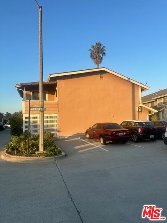 3500 W Manchester Boulevard 433