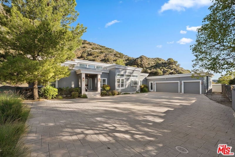 3701 Kanan Road