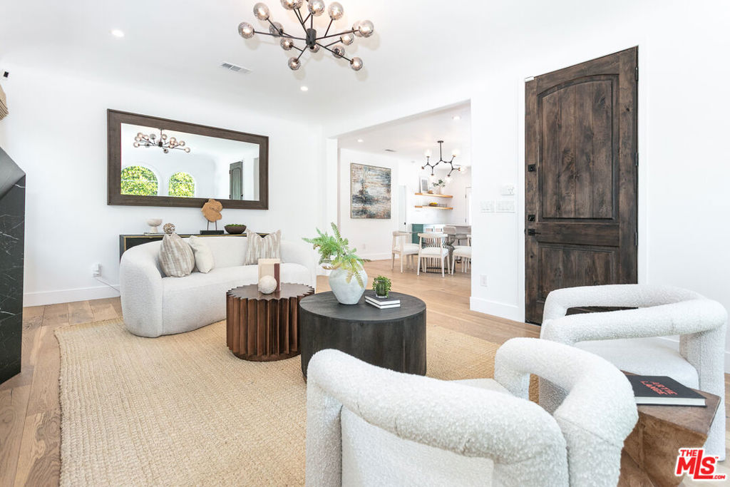 732 N Cherokee Avenue