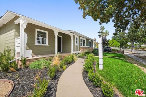 5801 Costello Ave Avenue Valley Glen CA 91401