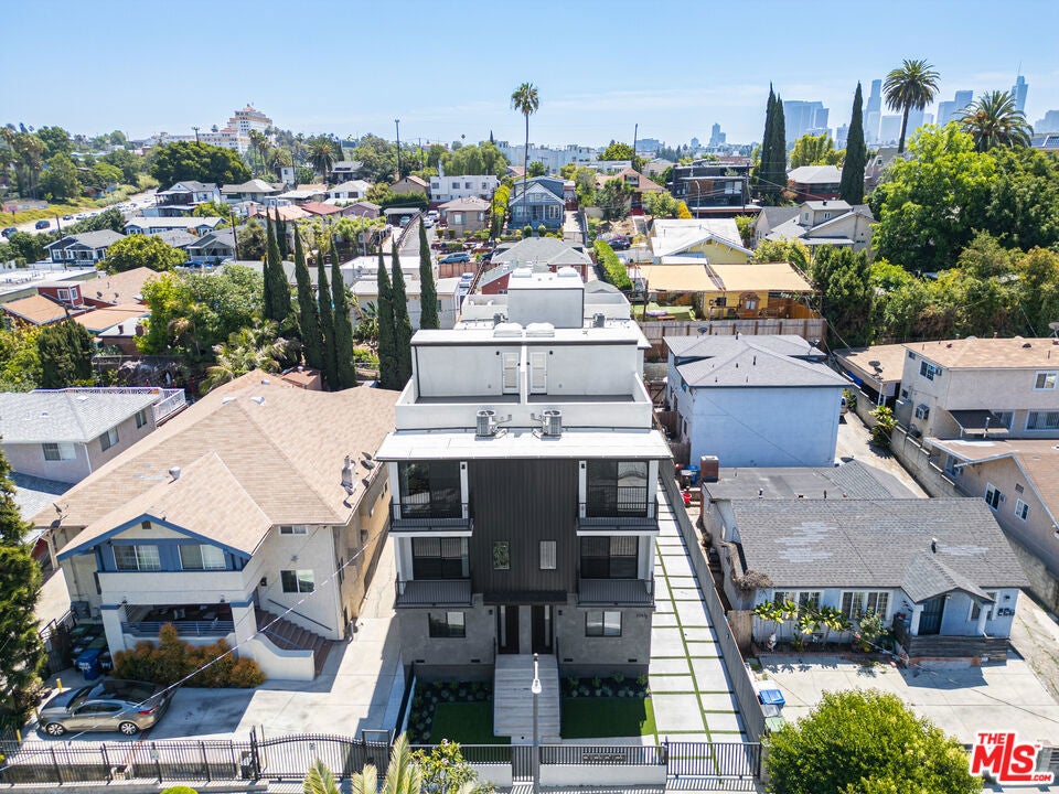 336 N Reno Street
