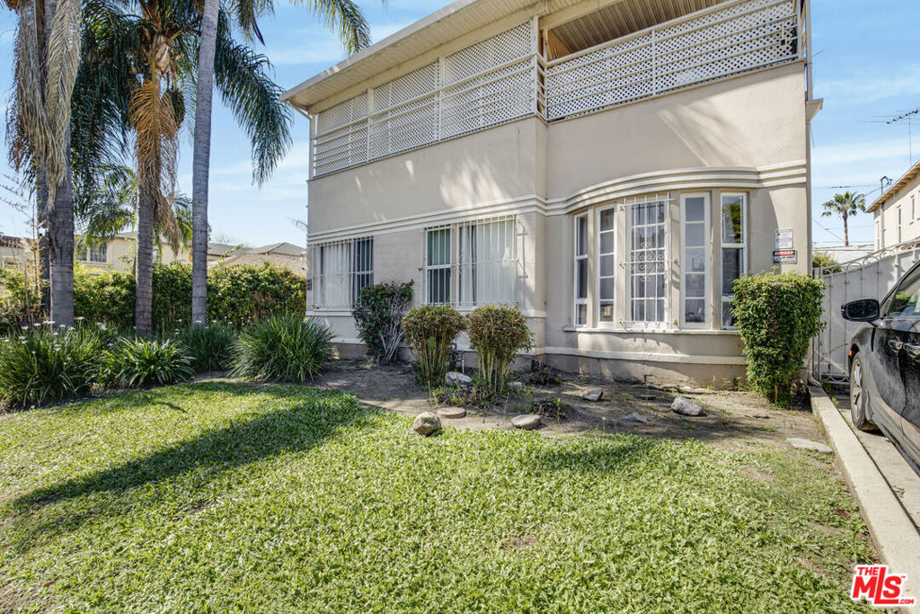 461 N Vista Street