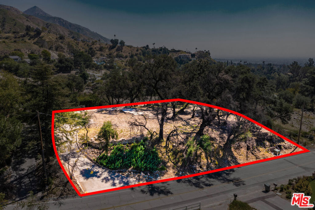 3172 Rubio Canyon Road