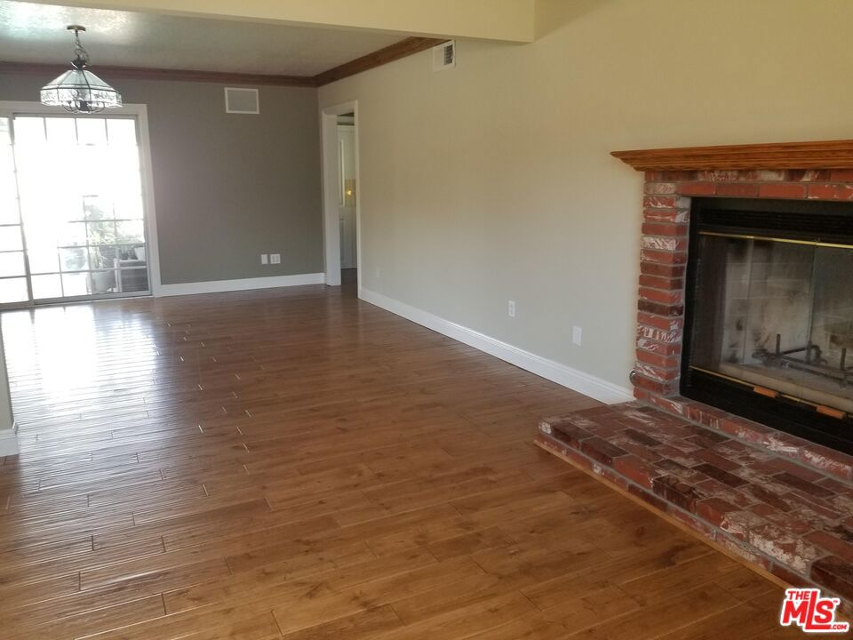 3328 Greenville Avenue