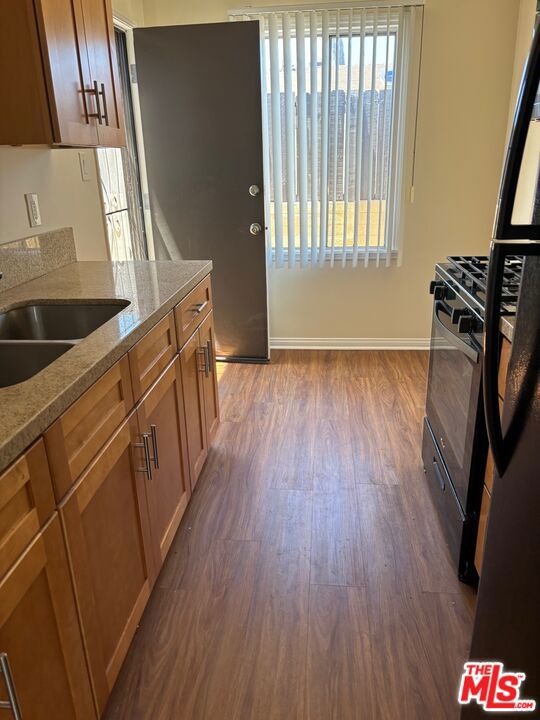 12036 Magnolia Boulevard