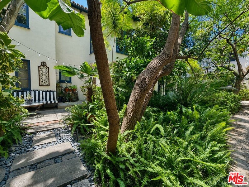 1263 Havenhurst Drive